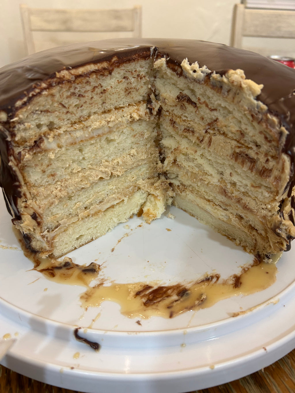 Round layered cakes