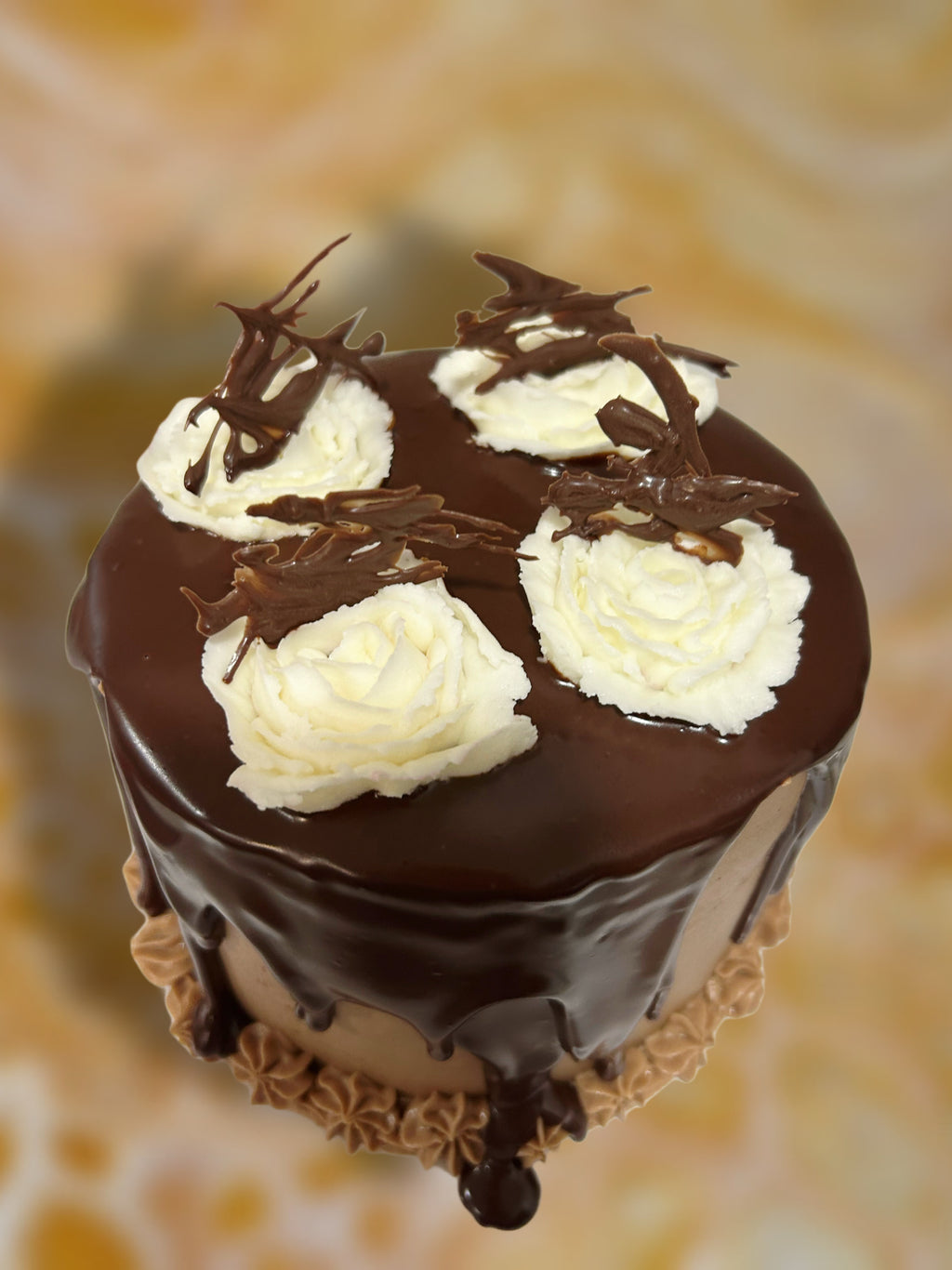 Round layered cakes